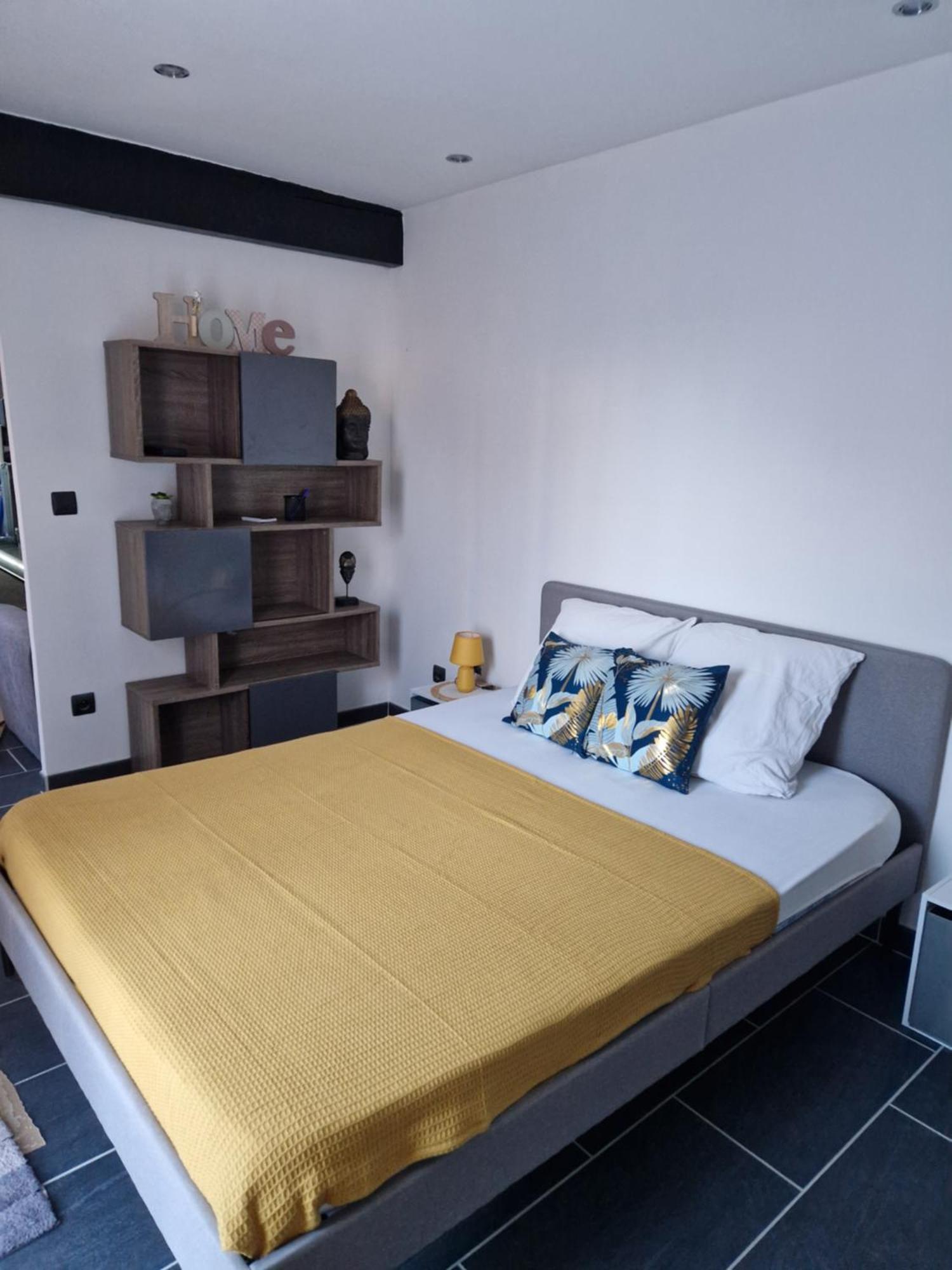 Grand Studio 2 Personnes Saint-Amand-Mont-Rond Exteriér fotografie