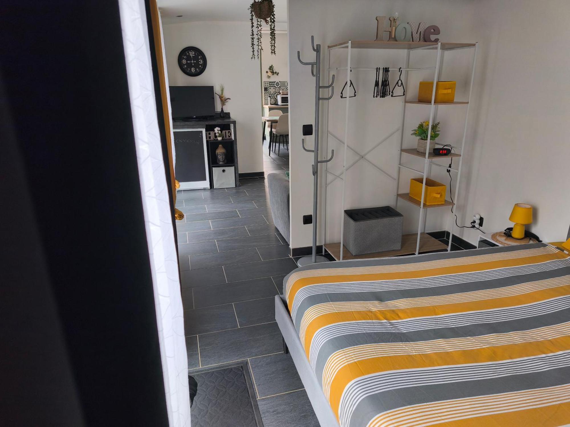 Grand Studio 2 Personnes Saint-Amand-Mont-Rond Exteriér fotografie